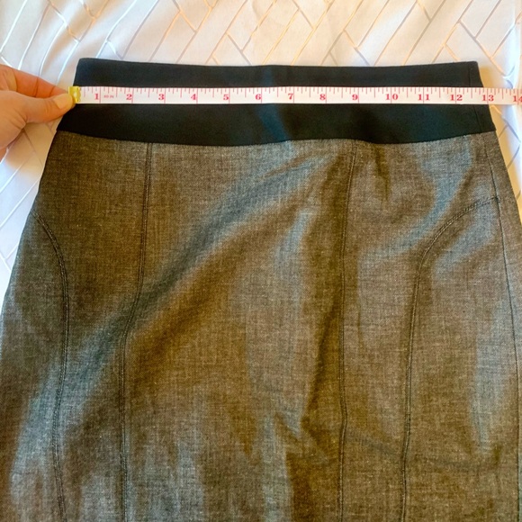 Express sophisticated pencil skirt grey denim stretch material tailored sexy - Picture 3 of 9